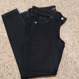 Universal thread dark wash jeans
